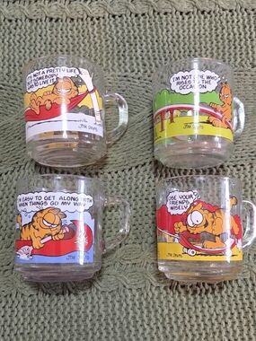 Garfield Mugs Vintage 1978 Comic Strip Glass Coffee Cups McDonald's Jim Davis